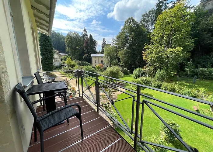 Luxurioese Fewohnung Felsenblick