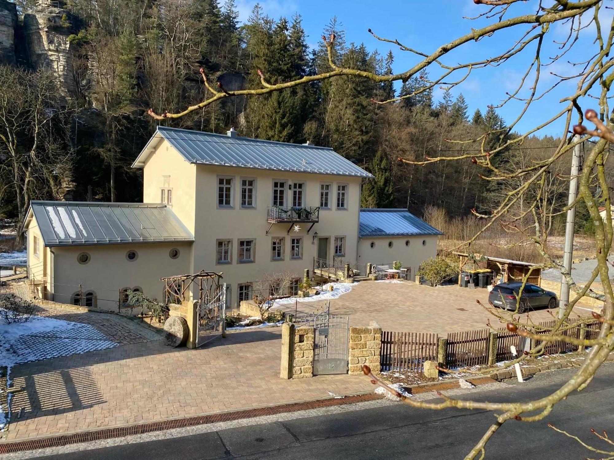 Luxurioese Fewohnung Felsenblick